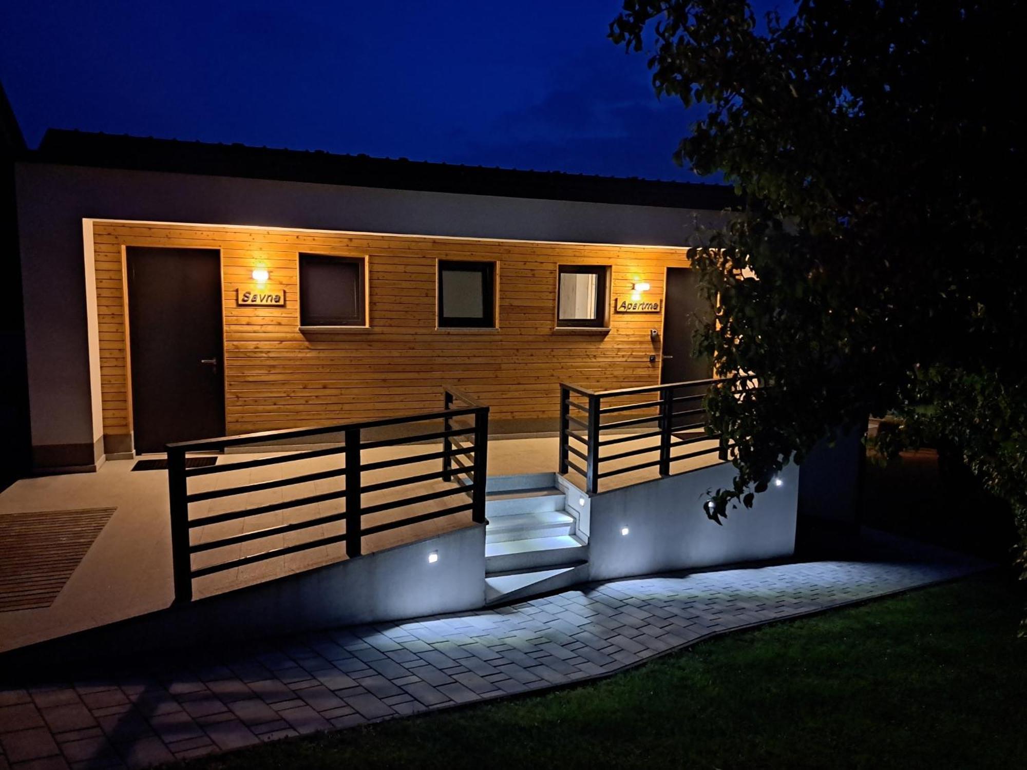 Ferienwohnung S&B'S Retreat Godovic Exterior foto