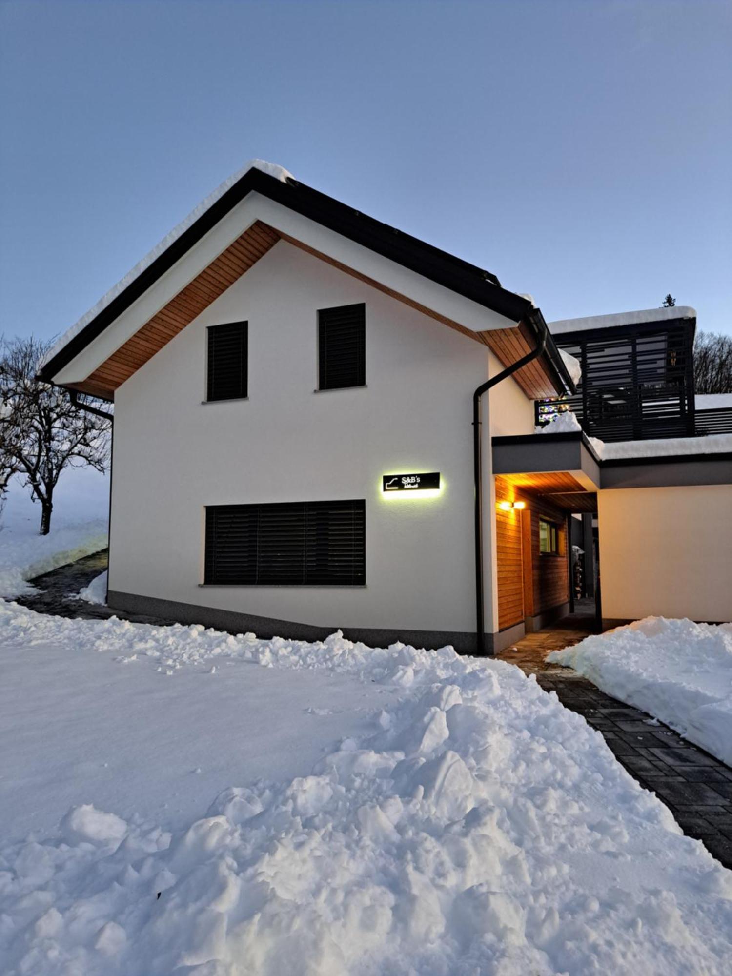 Ferienwohnung S&B'S Retreat Godovic Exterior foto